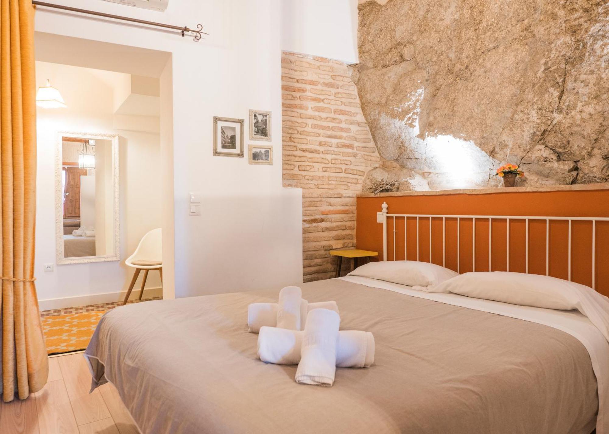 El Aljibe De San Cipriano - Apartamentos Aloha Толедо Екстер'єр фото