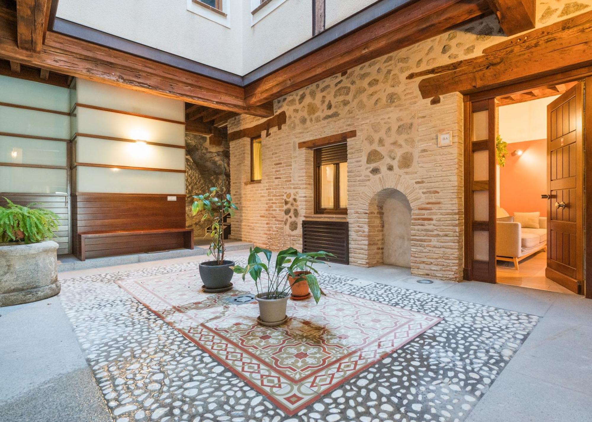 El Aljibe De San Cipriano - Apartamentos Aloha Толедо Екстер'єр фото